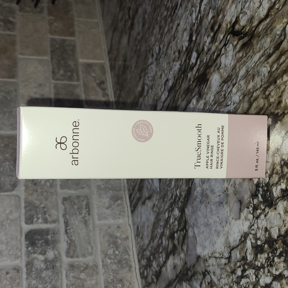 Arbonne Apple Vinegar Hair Rinse